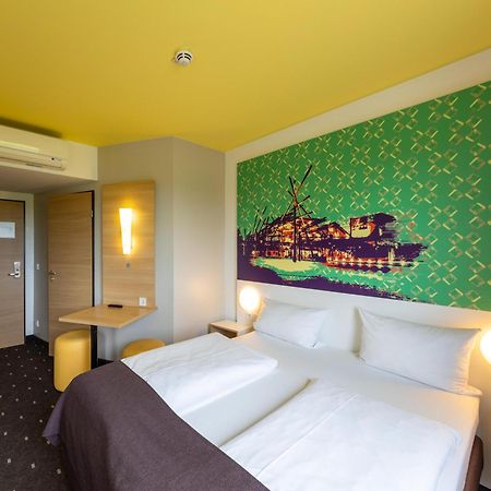 B&B Hotel Oberhausen Am Centro Exterior photo
