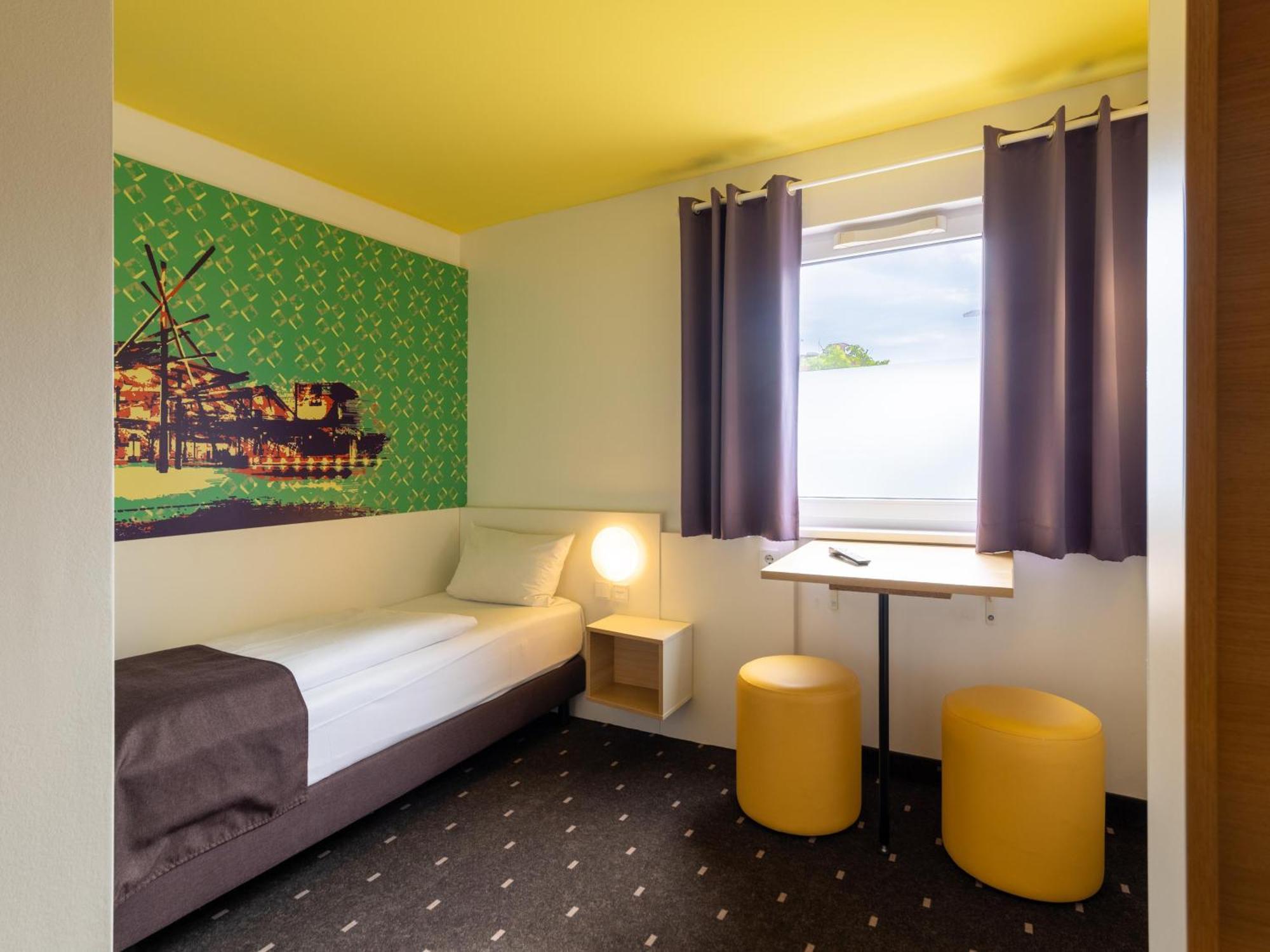 B&B Hotel Oberhausen Am Centro Exterior photo